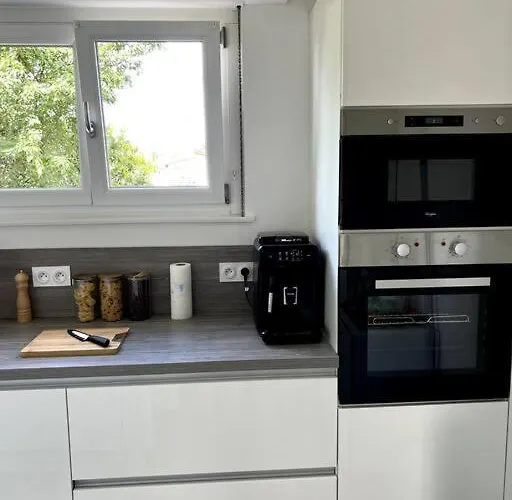 Apartment Superbe Lumineux Avec Parking Gratuit *